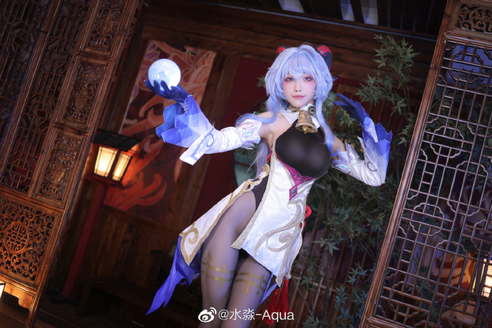 人气COSER水淼aqua作品盘点,三大热门造型风格详解
