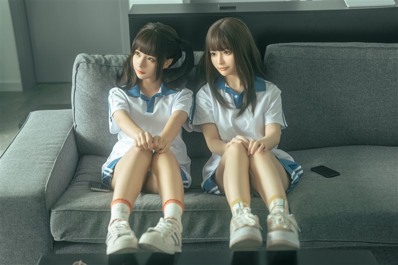 蠢沫沫《同桌的你》怀旧校园 COS 赏析,氛围感满格的经典旧作