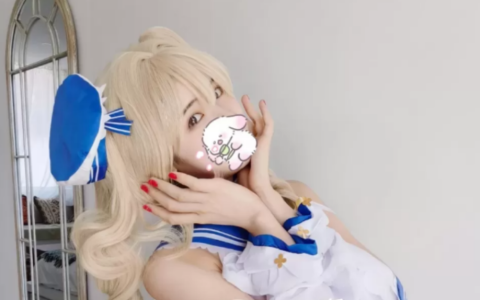 主打清新猫娘风格，橙子喵酱 cos 作品气质解读