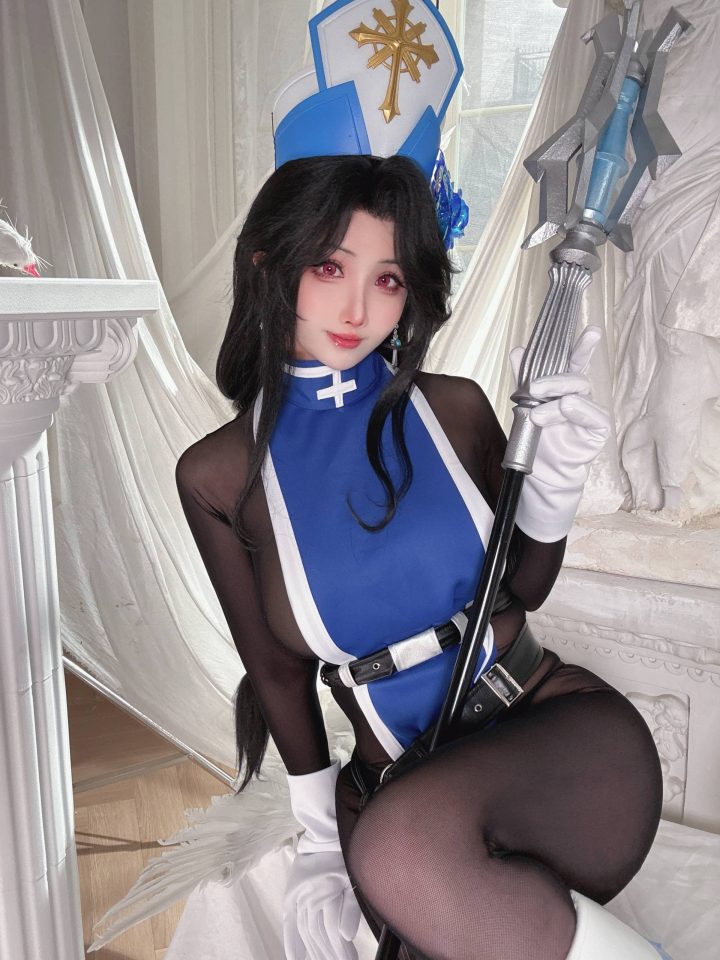 rioko凉凉子冰玫瑰梅登cos图集,复刻胜利女神清冷绝美气质