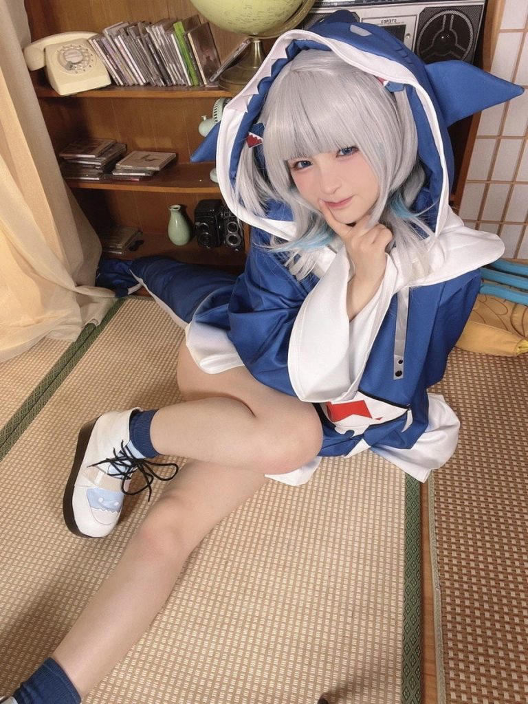 桜井宁宁_自拍·比基尼+丝袜cos作品介绍!
