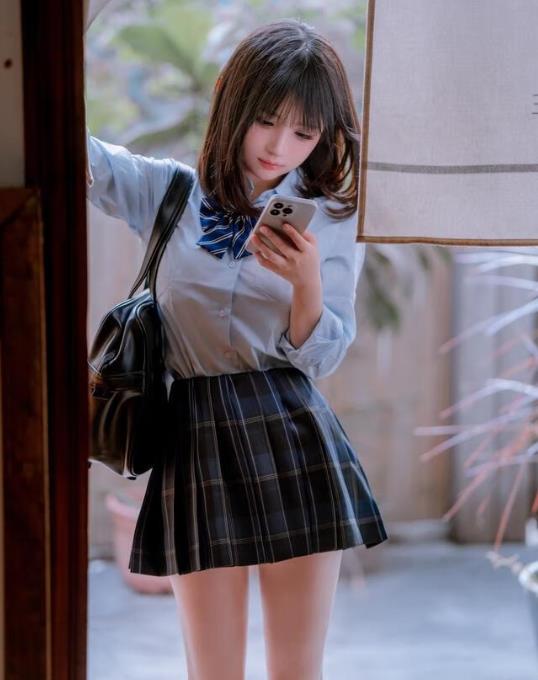 人气coser樱井宁宁完整图集汇总,御姐氛围感套图