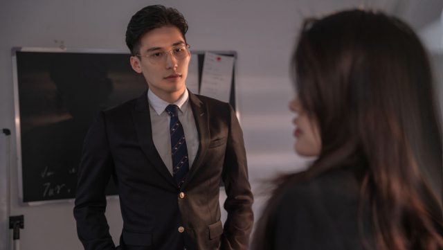 暗黑唯美2B花嫁cos推荐,演绎尼尔机械纪元新娘造型