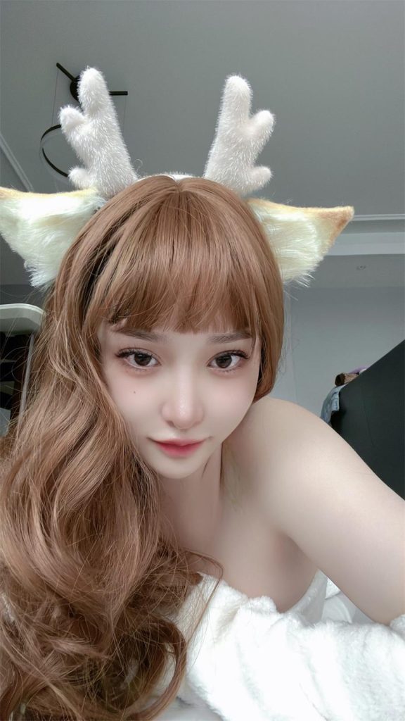 宋昱欣Hitomi宋火车外号由来+微密圈两套热门写真深度赏析