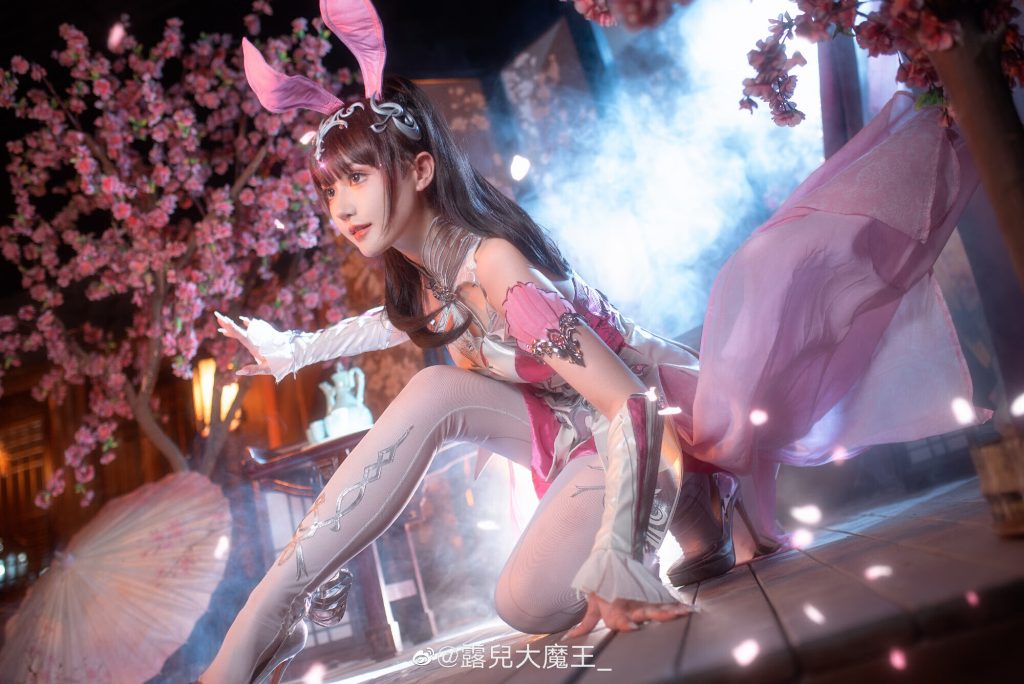 露兒大魔王cos合集 全套高清cos作品分享
