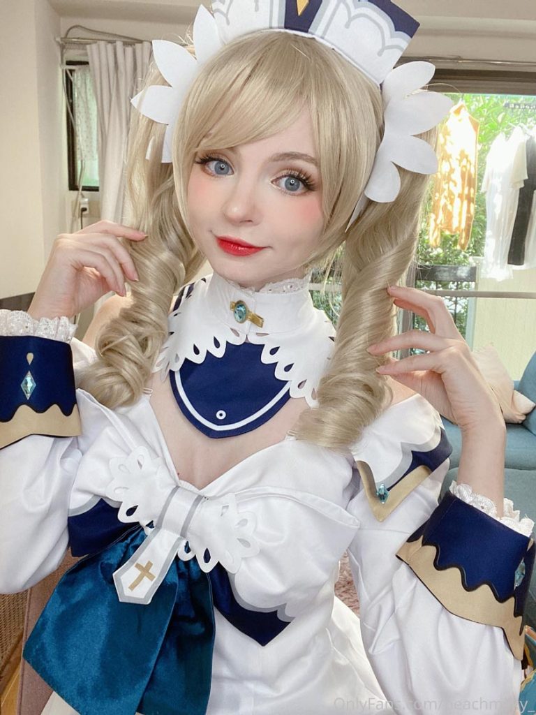 打破欧美颜值刻板印象 Peach milky完美驾驭萝莉风