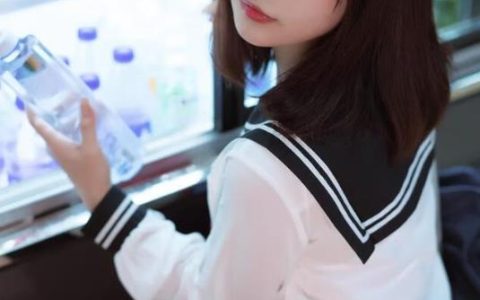 yuuhui玉汇账号更迭梳理 多次封号依旧人气不减